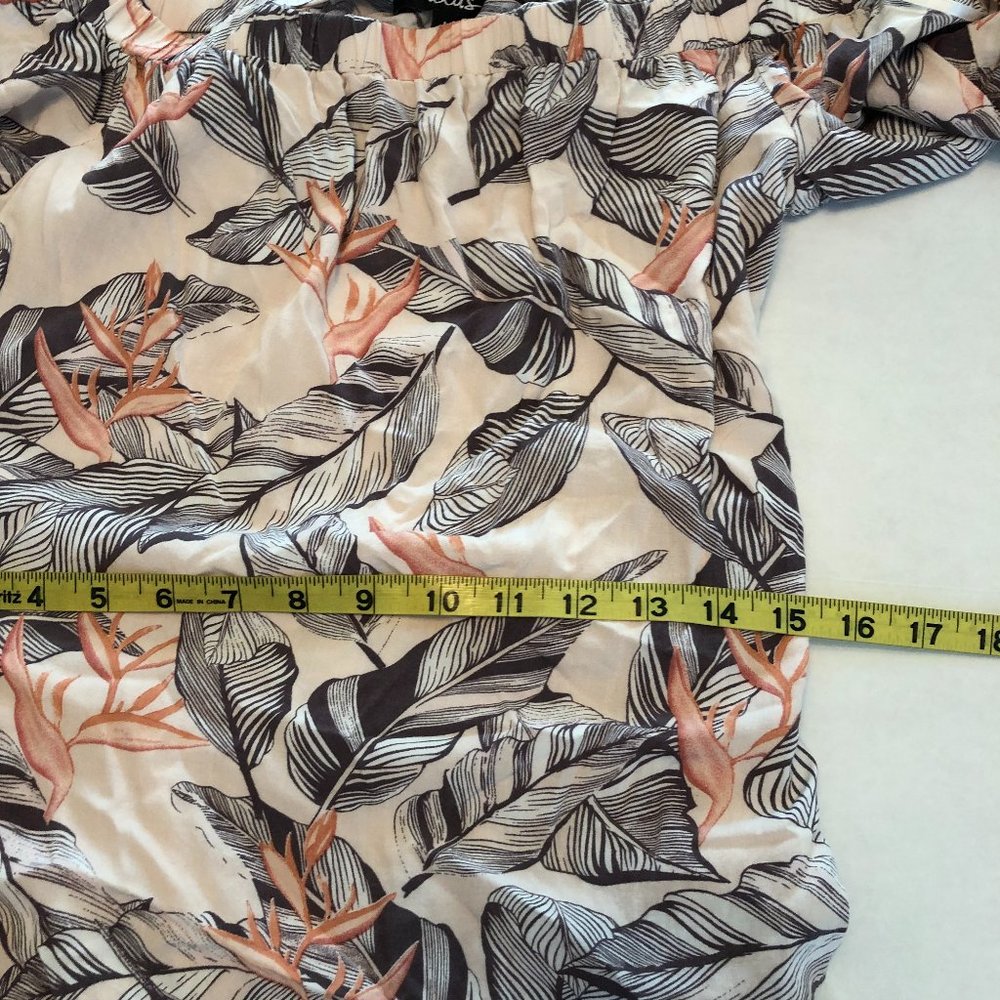Sun-Drenched Daydream Off-the-Shoulder Dress CN - Picture 10 of 14